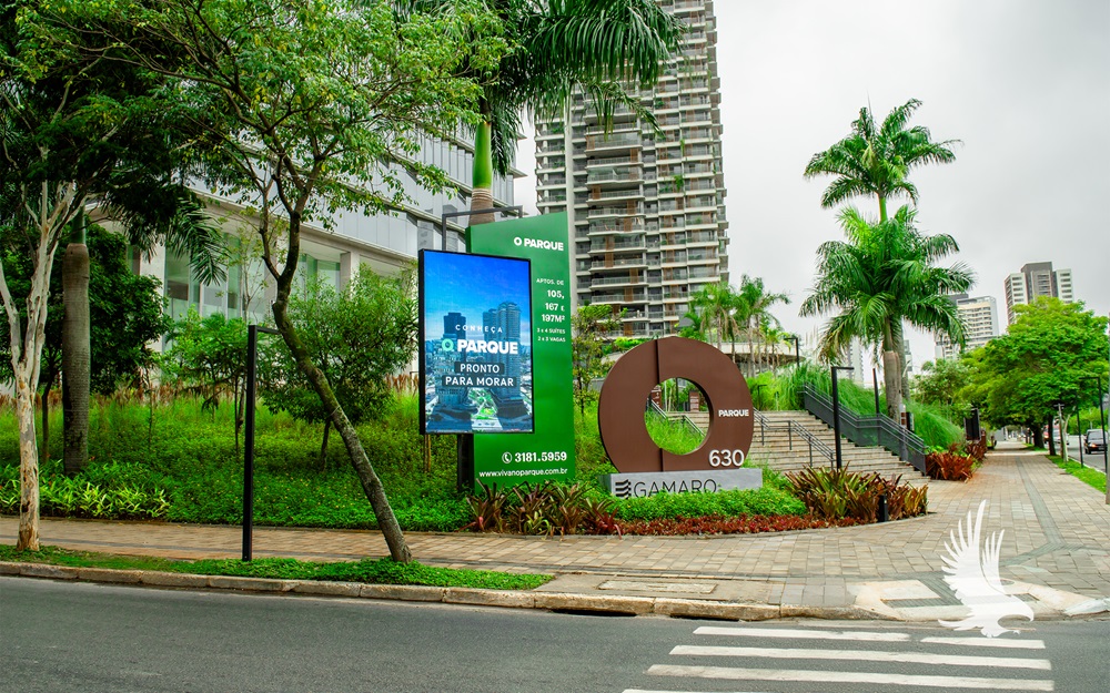 GAMARO O PARQUE - TECNOLOGIA PAINÉIS DE LED